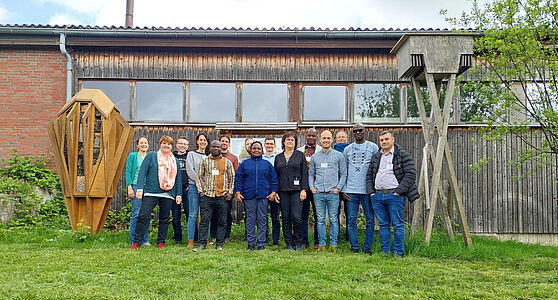 Collaboration partners from the four African and four German partner institutions as well as guests from the University of Würzburg, Stuttgart State Museum of Natural History, FAO and the Service Centre for the Rural Area Rheinhessen-Nahe-Hunsrück (DLR-RNH) shared knowledge and worked on ideas for a bee monitoring to be established in Sub-Saharan Africa
